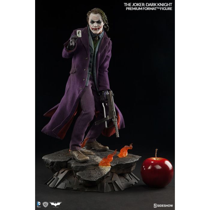 Batman: The Dark Knight - The Joker Premium Format Statue/Figure