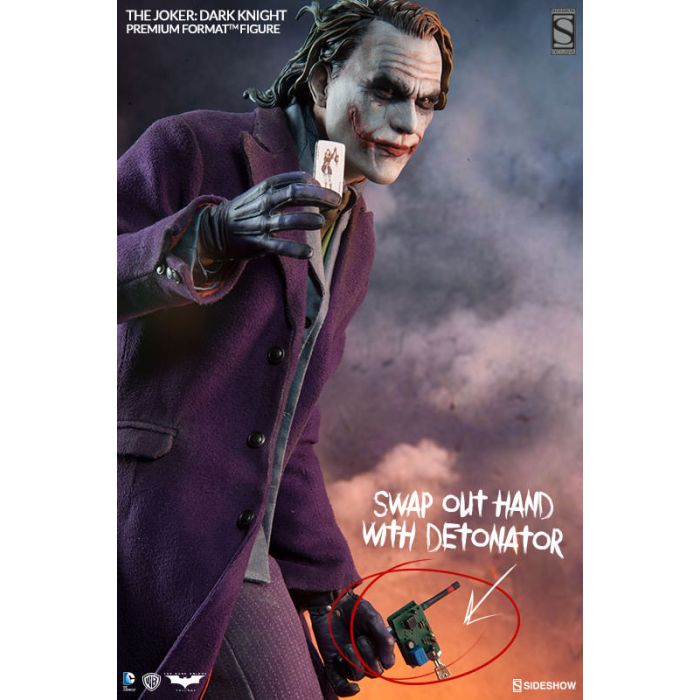 Batman: The Dark Knight - The Joker Premium Format Statue/Figure