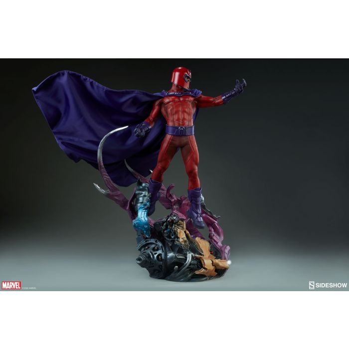 Marvel - Magneto Maquette