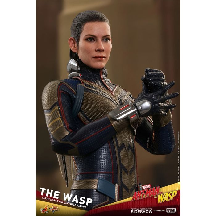 Hot Toys: Ant-Man and The Wasp - The Wasp 1:6 scale Figure 