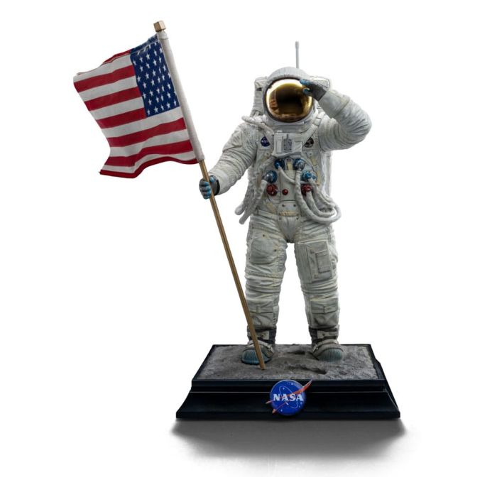 NASA Art Scale Statue 1/10 Apollo 11 Astronaut 23 cm 