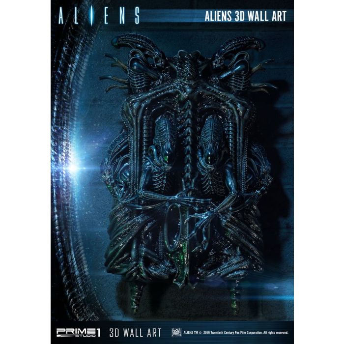 Aliens 3D Wall Art 32 x 50 cm