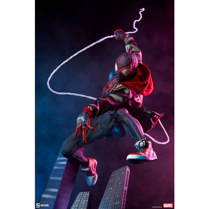 Miles Morales 1:4 Scale Statue - Sideshow Toys - Spider-Man Across the Spider-Verse