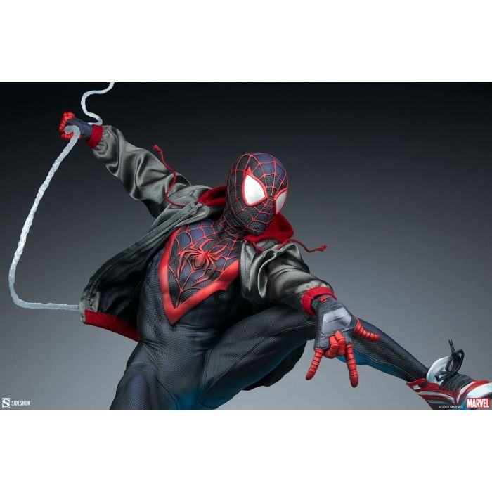 Miles Morales 1:4 Scale Statue - Sideshow Toys - Spider-Man Across the Spider-Verse